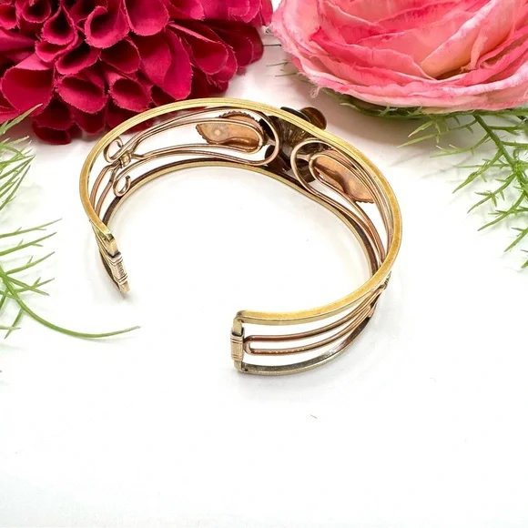 VINTAGE⚜️14K KREMENTZ OVERLAY Ornate Cuff Floral Bracelet - Picture 6 of 11